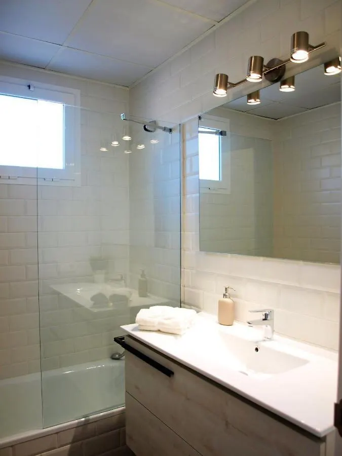 Apartamento Precioso apartamento con piscina San Luis de Sabinillas